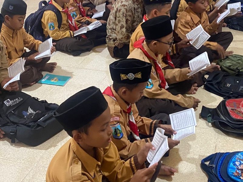 PEMBACAAN ROTIBUL HADDAD